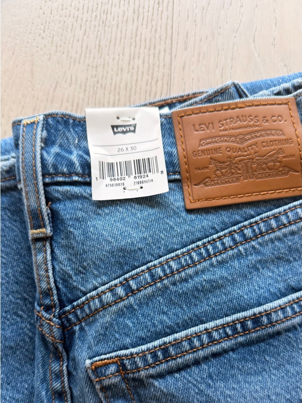 Levi's Ribcage Bell - Picture 9 of 10